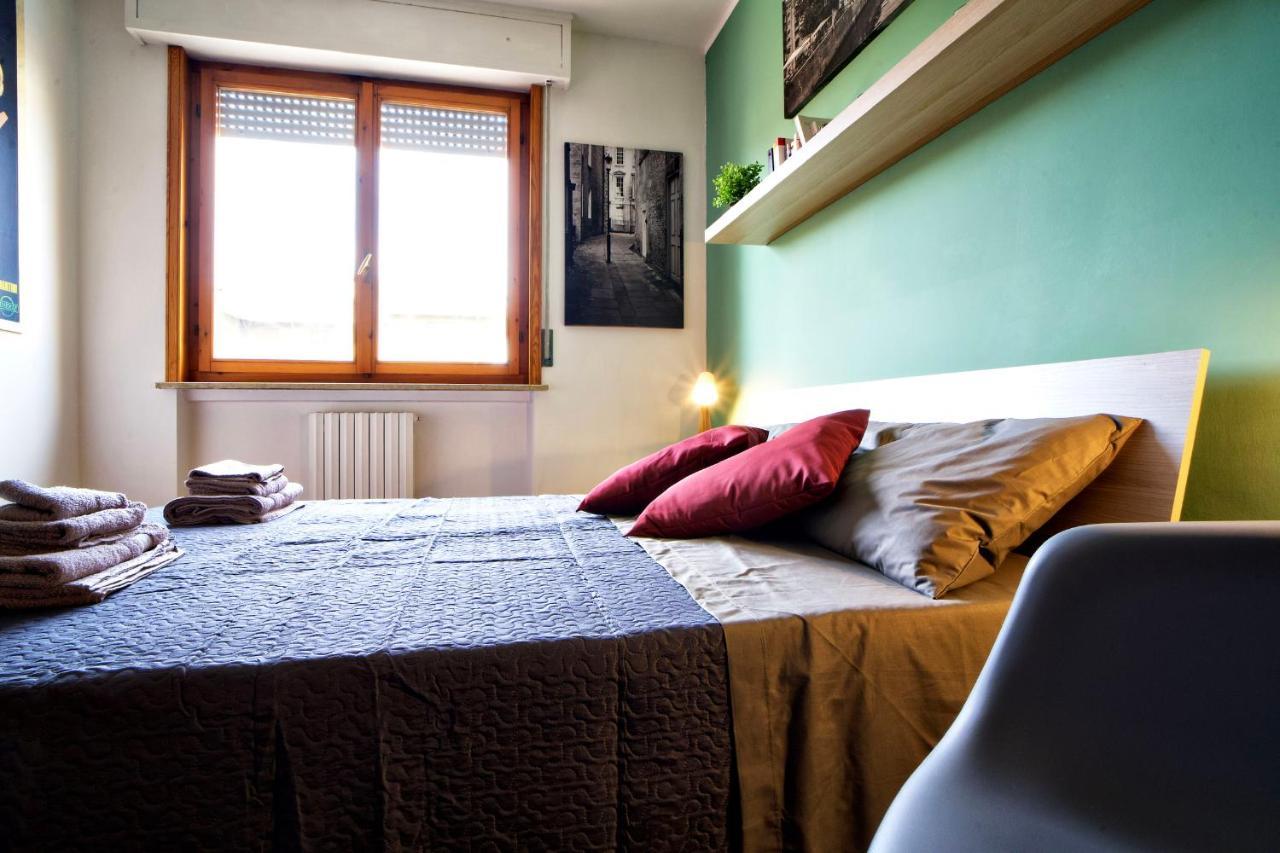 Casa Zoe Apartment Free Parking,Self Check In & Free Wi Fi Parma Exterior foto