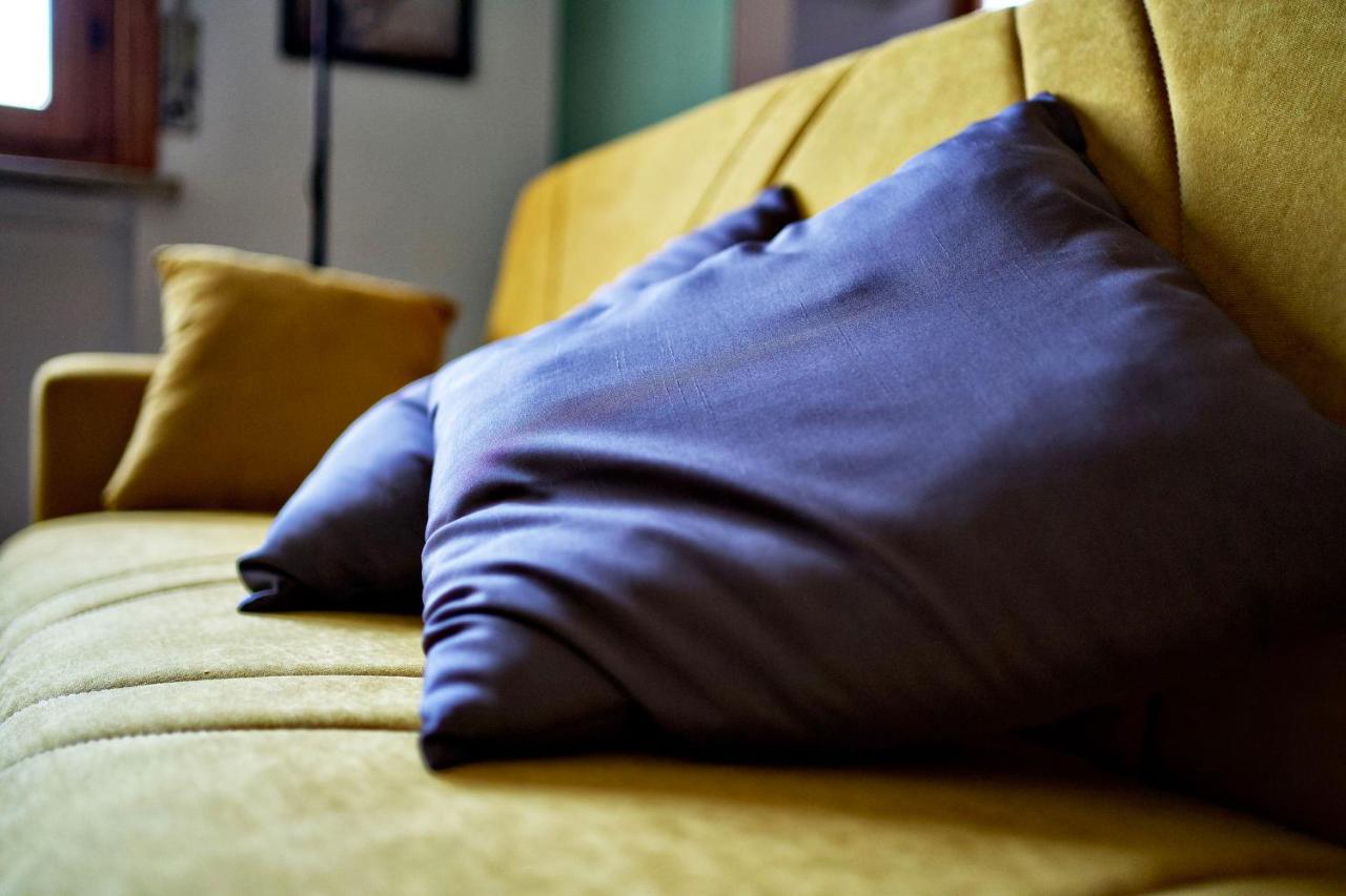 Casa Zoe Apartment Free Parking,Self Check In & Free Wi Fi Parma Exterior foto