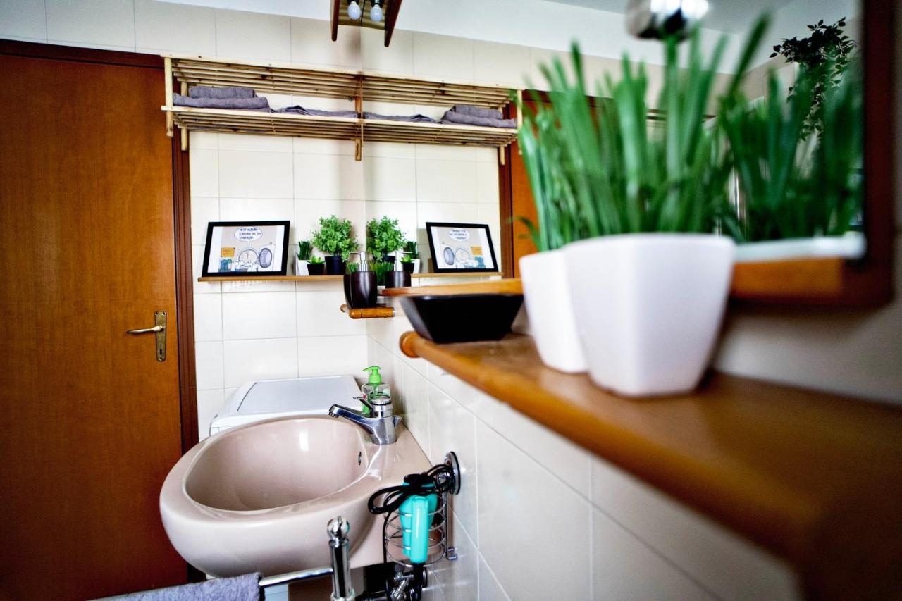 Casa Zoe Apartment Free Parking,Self Check In & Free Wi Fi Parma Exterior foto